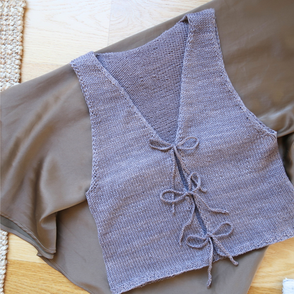 CLARA VEST | Easy Knitting Pattern