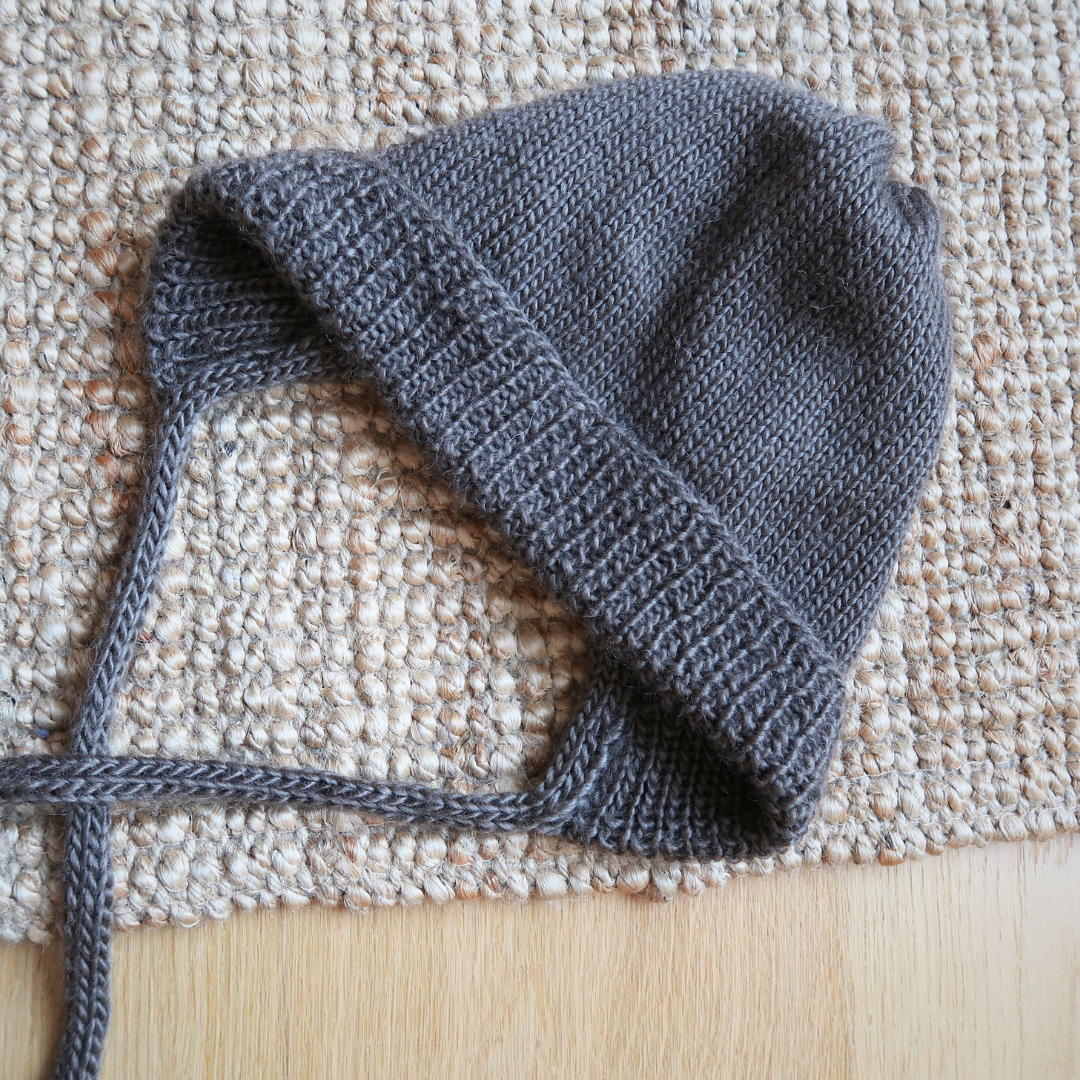 THE COTTAGE Bonnet  | Easy Knitting Pattern