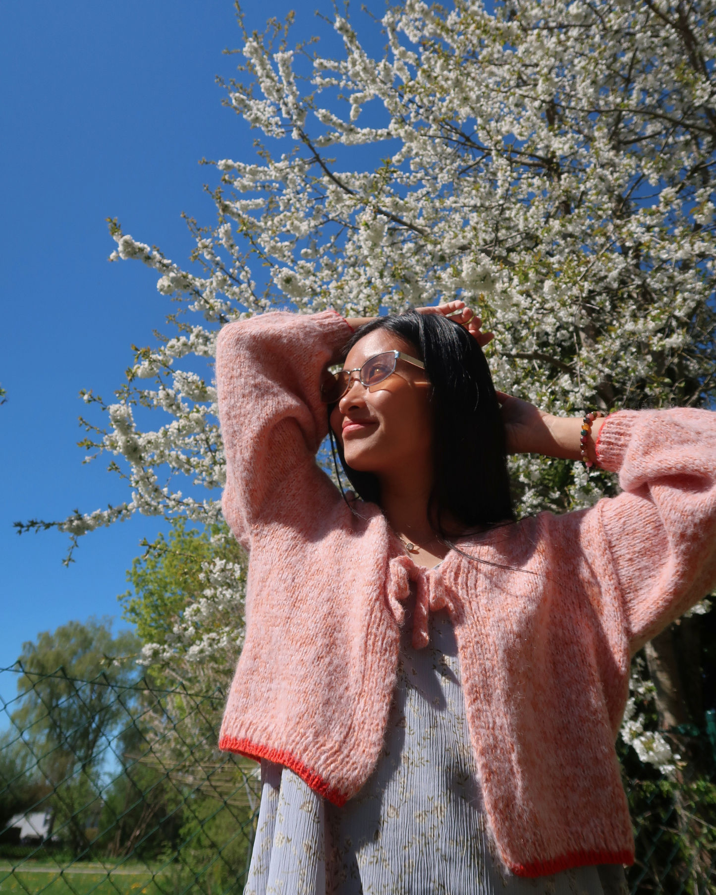 CLOUDY CARDIGAN | Easy Knitting Pattern