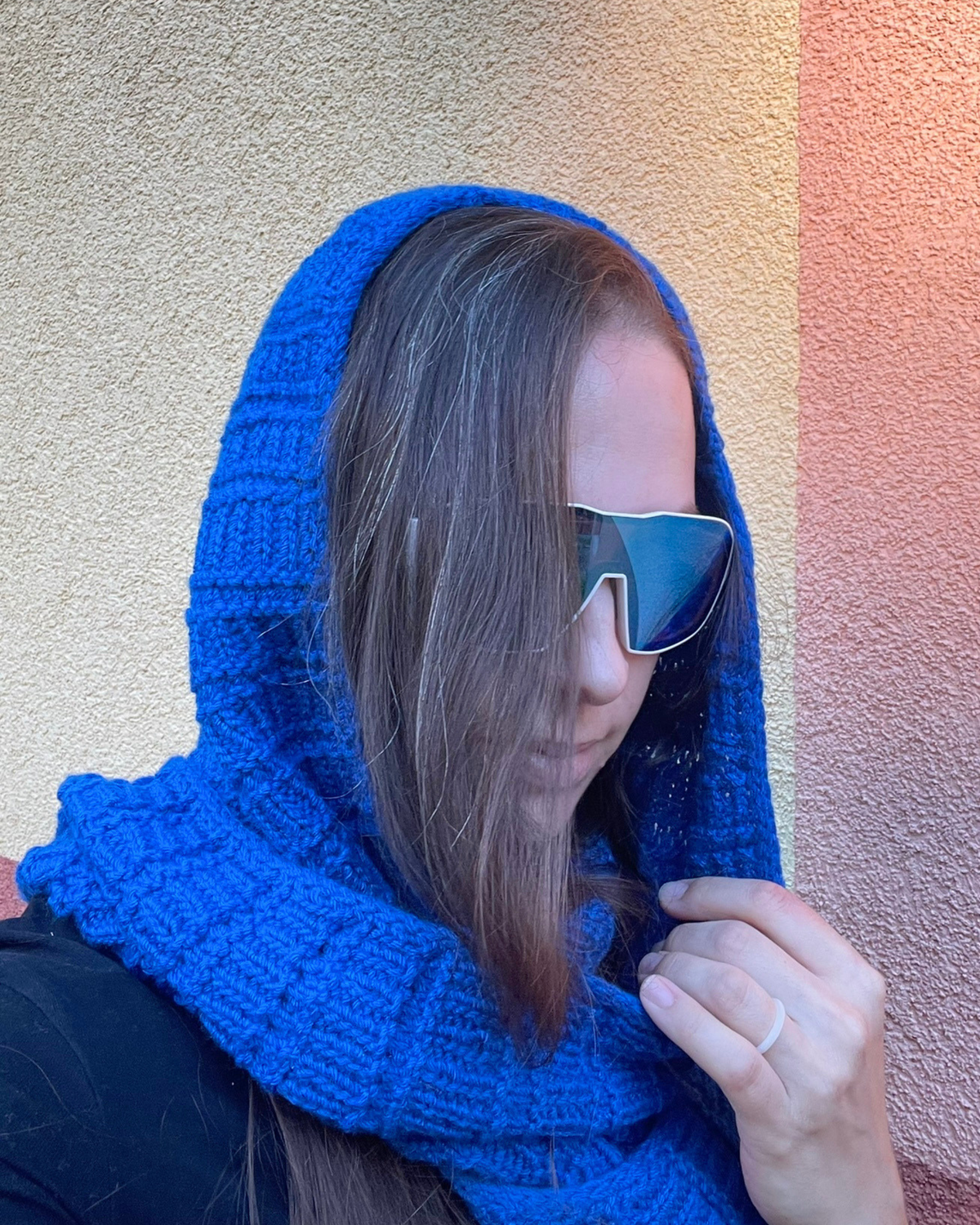 HEDGE Hooded Scarf  | Easy Knitting Pattern