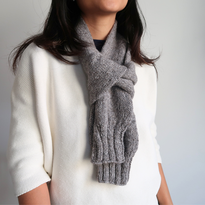 ALEX SLEEVE SCARF | Easy Knitting Pattern