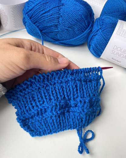 HEDGE Hooded Scarf  | Easy Knitting Pattern