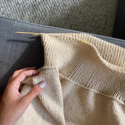 IVY OFF-SHOULDER TEE | Easy Knitting Pattern