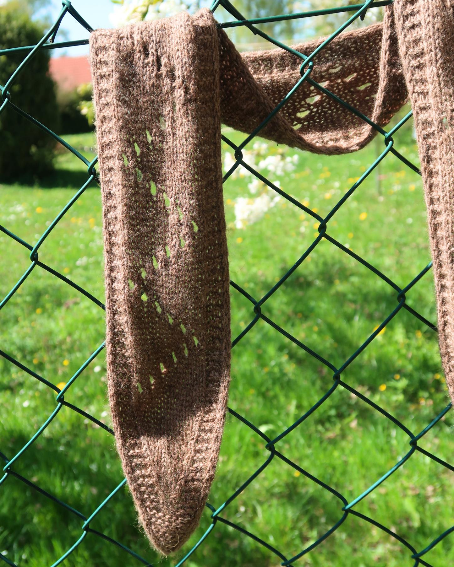 LACY WAVES SCARF | Easy Knitting Pattern