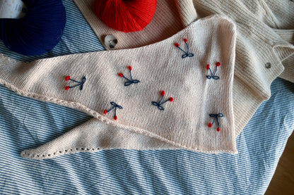 PETITE CHERRIES SCARF | Easy Knitting Pattern