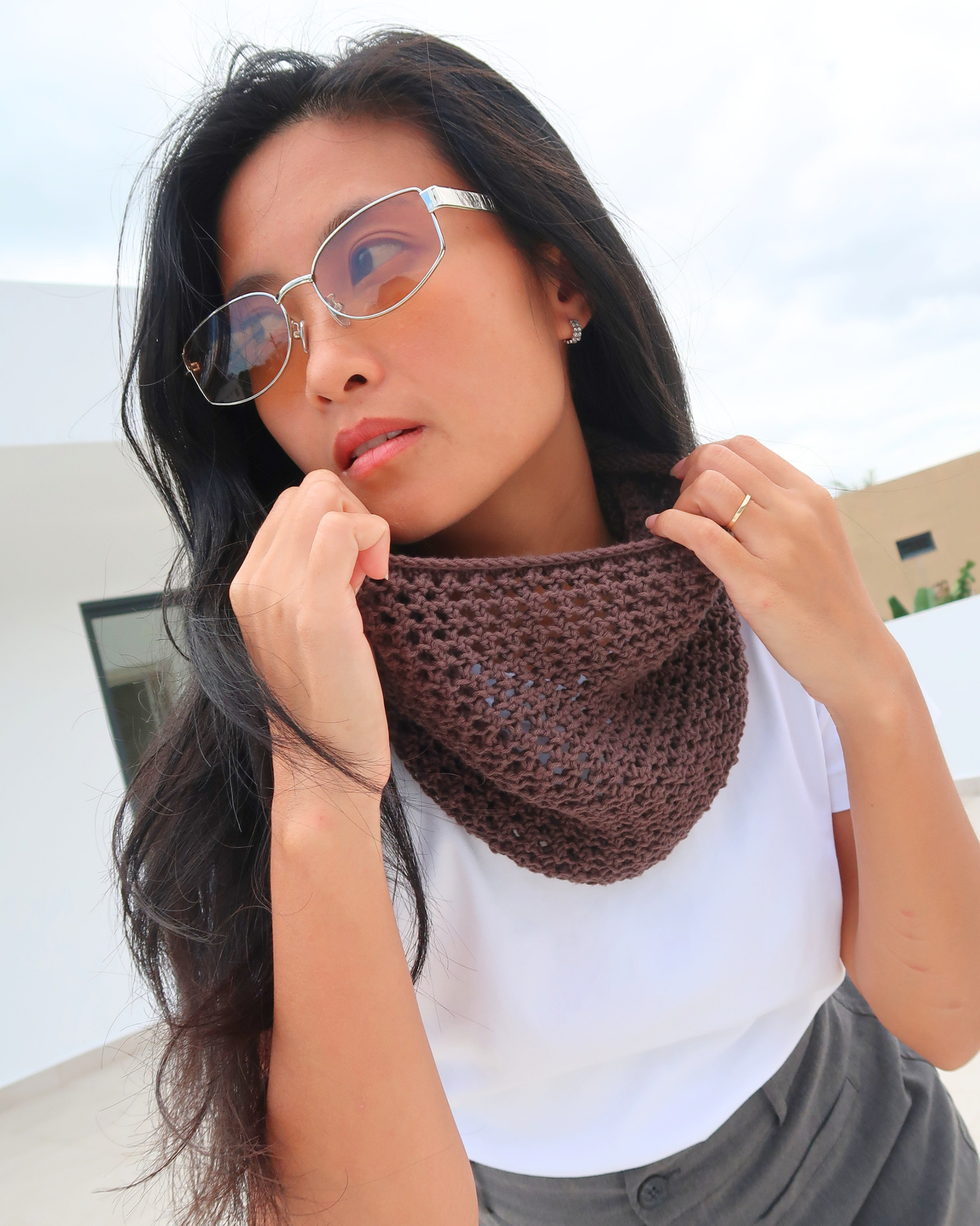 MULTI-WEAR EYELET Cowl
