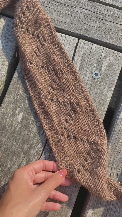 LACY WAVES SCARF | Easy Knitting Pattern